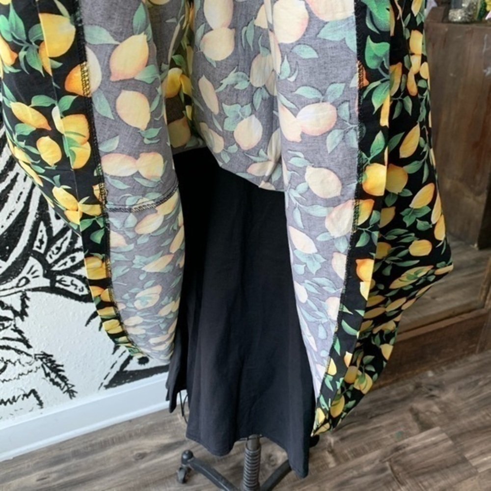 Lindy Bop Lemon 🍋 Print Cotton Dress - Picture 5 of 9